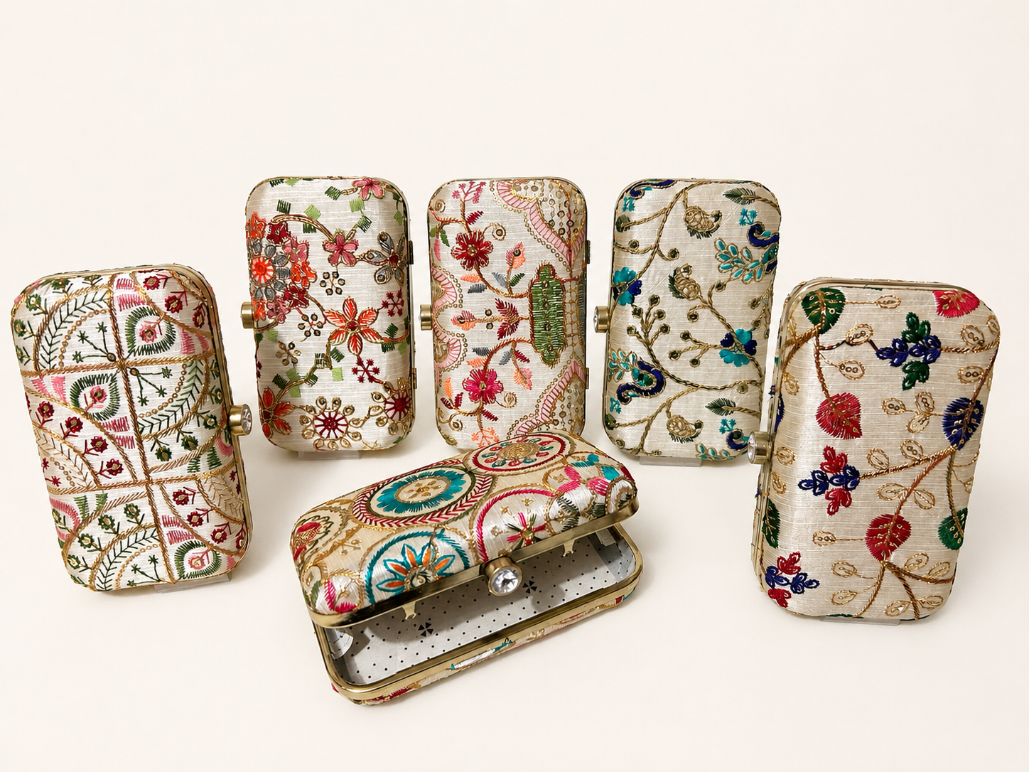 Women’s Embroidered Metal Frame Box Clutch Bag for Wedding & Party